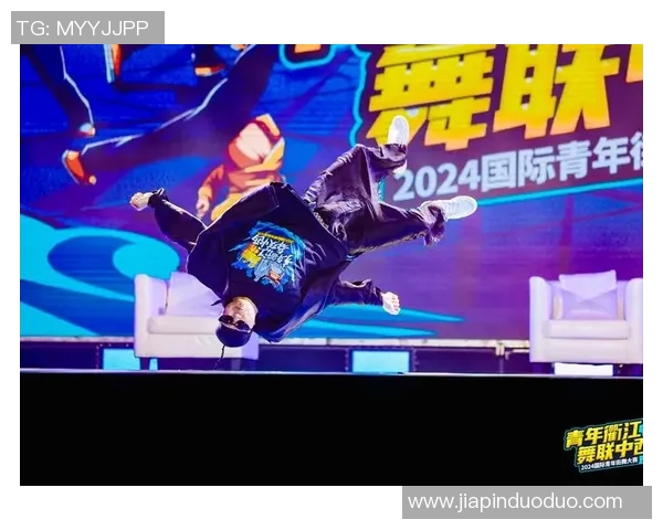 广州街舞队与西安街舞队赛后技术对比分析与精彩瞬间回顾 广州街舞队与西安街舞队赛后技术对比分析与精彩瞬间回顾