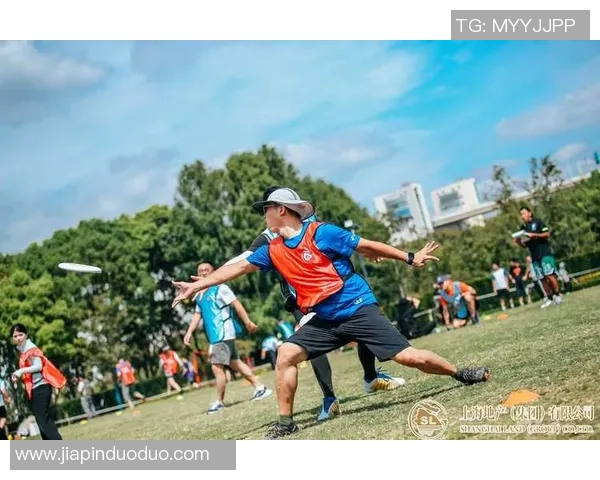 飞盘热潮席卷上海飞盘队如何引领运动节奏的变革与发展 飞盘热潮席卷上海飞盘队如何引领运动节奏的变革与发展